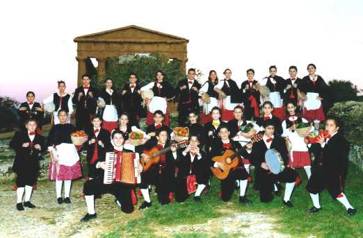 Il gruppo Kerkent nella Valle dei Templi