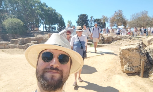 Groupe dans la Vallée des Temples